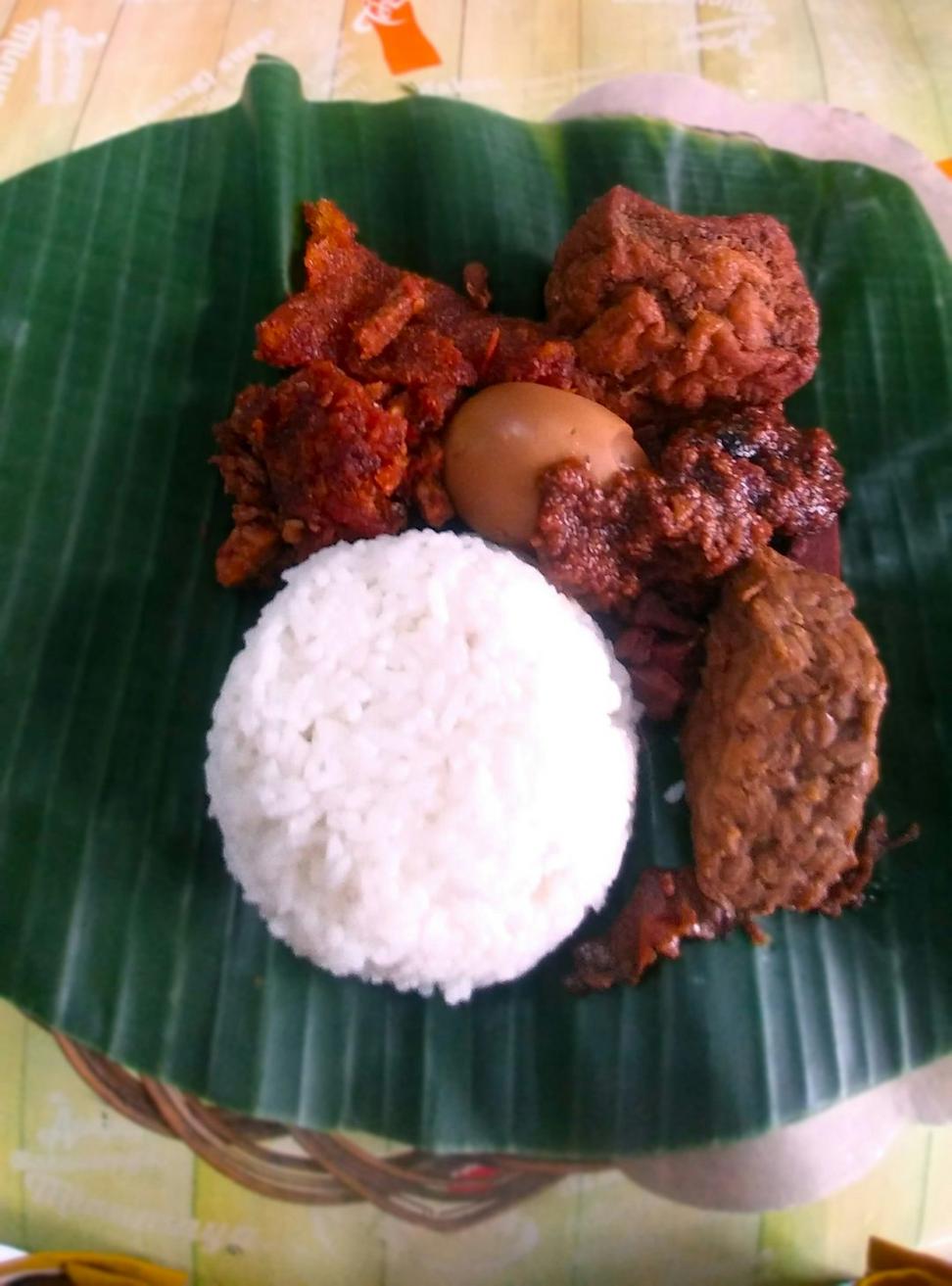 Signature dish presentation