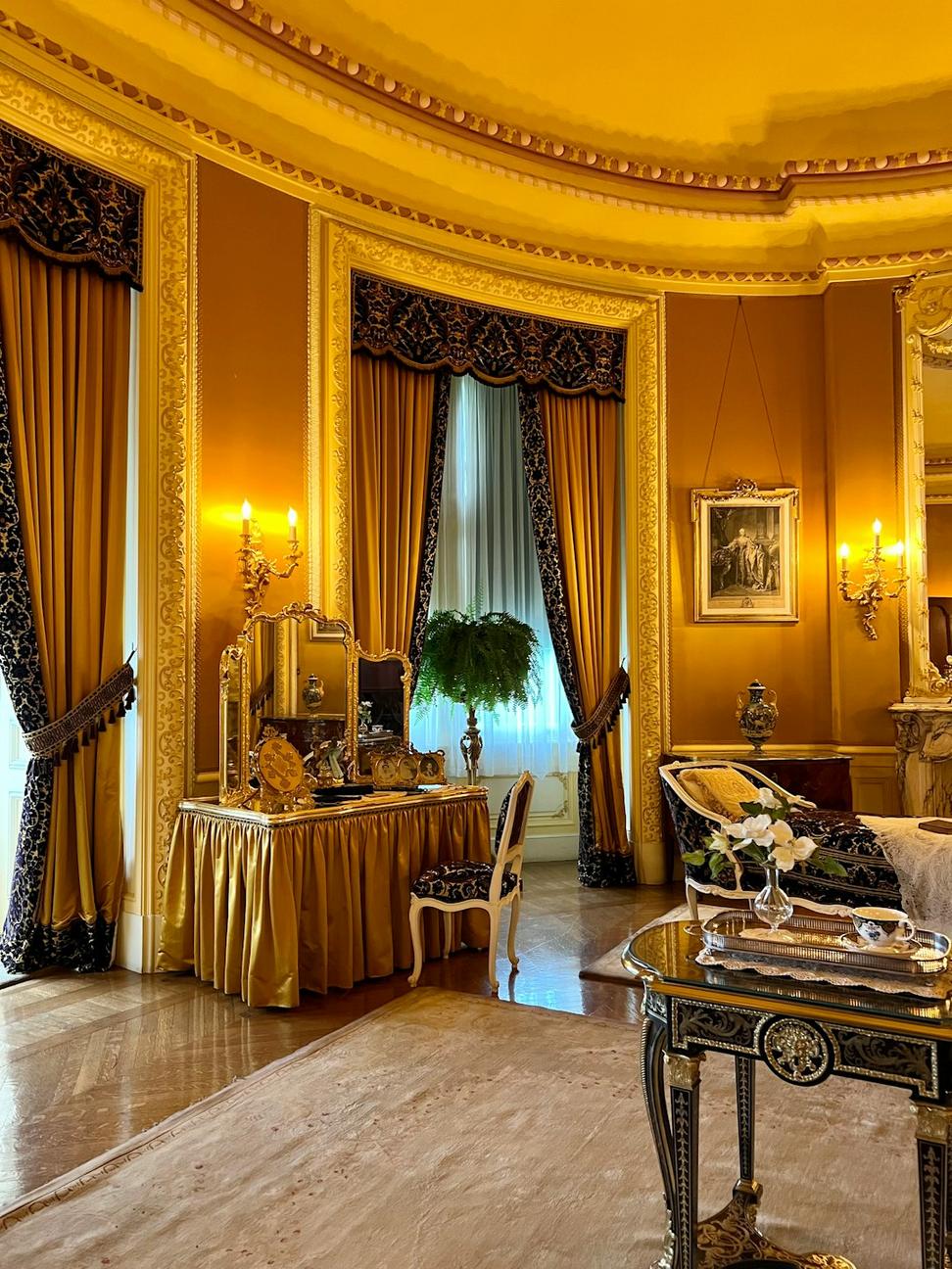 Lorquinthar Suite